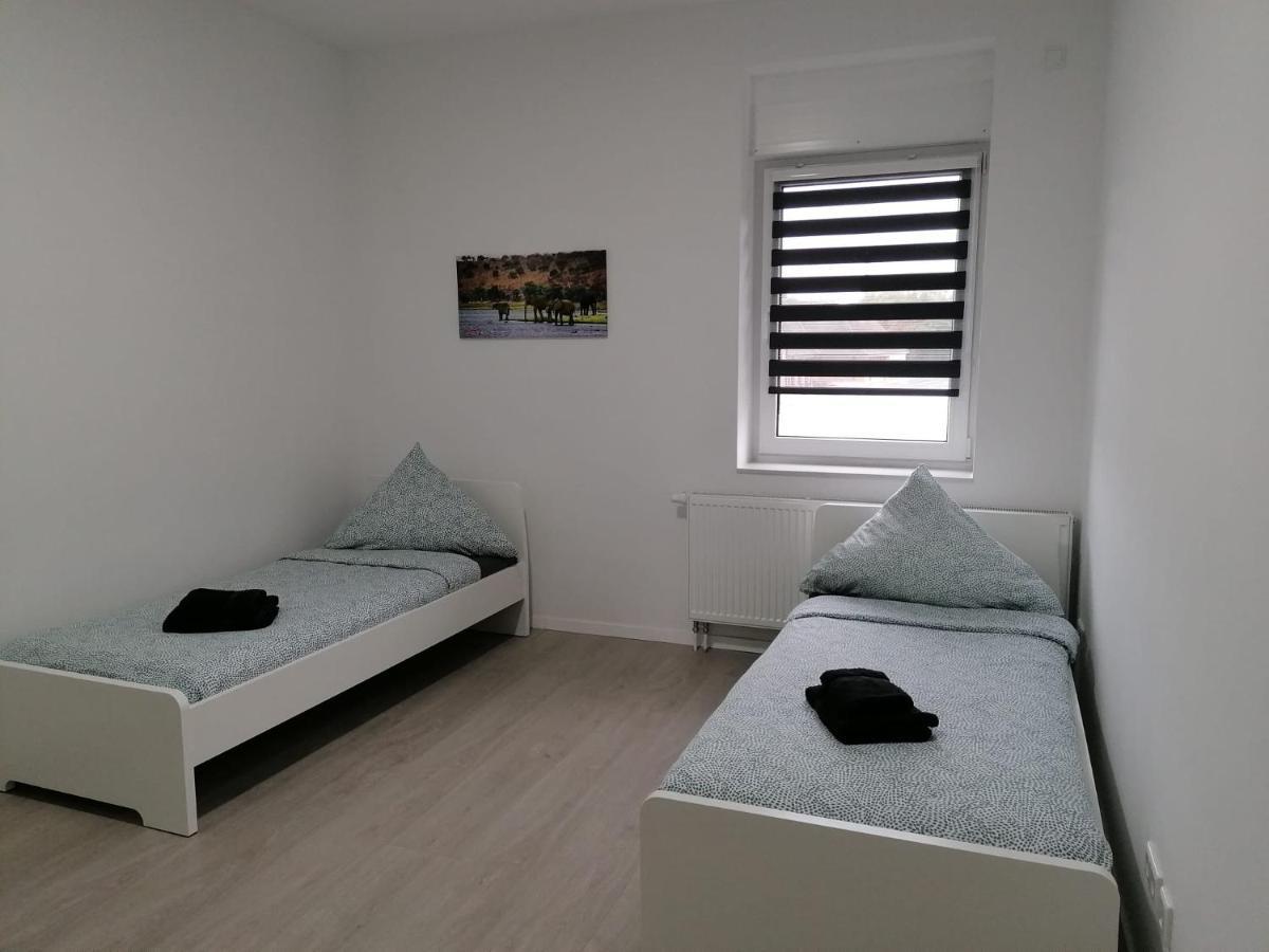 Estrella24 Living Rooms Tokio แฮร์เนอ ภายนอก รูปภาพ