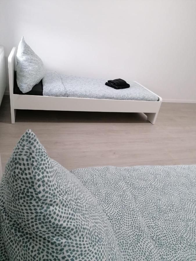 Estrella24 Living Rooms Tokio แฮร์เนอ ภายนอก รูปภาพ